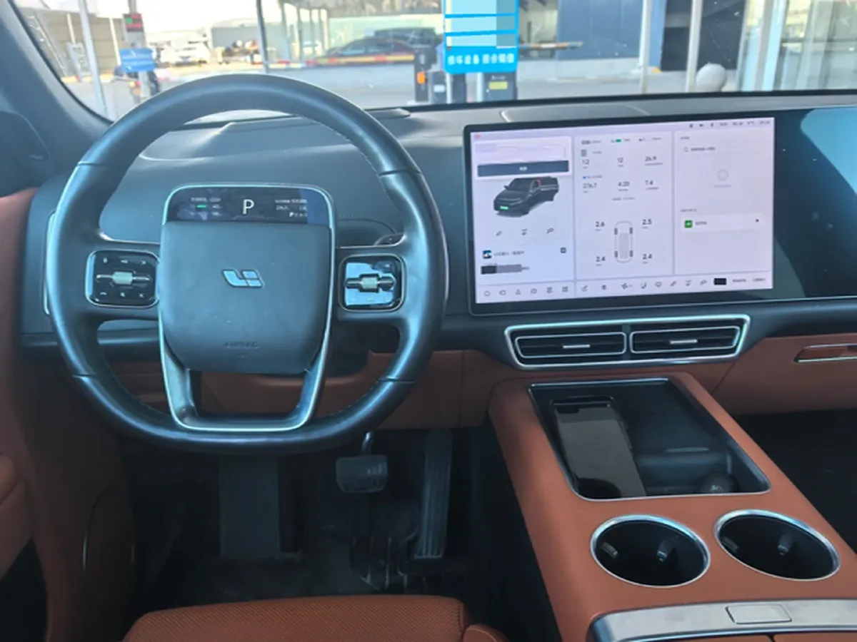 2023 Li L7 Range Extended 154HP REEV 40.9KWH,autocango,china used car exporter,china ev exporter,chinese used car exporter,chinese used ev exporter