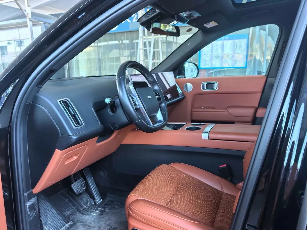 2023 Li L7 Range Extended 154HP REEV 40.9KWH,autocango,china used car exporter,china ev exporter,chinese used car exporter,chinese used ev exporter