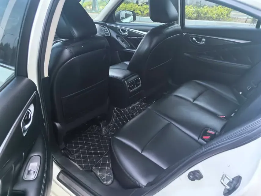 2022 Infiniti Q50L 2.0T 211HP L4 7AT,autocango,china used car exporter,china ev exporter,chinese used car exporter,chinese used ev exporter