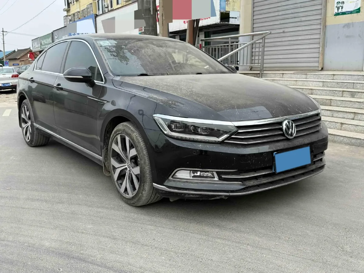 2018 Volkswagen Magotan 1.8T 180HP L4 7DCT,autocango,china used car exporter,china ev exporter,chinese used car exporter,chinese used ev exporter