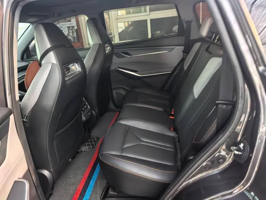 2022 ChangAn CS75 Plus 1.5T 178HP L4 6AT,autocango,china used car exporter,china ev exporter,chinese used car exporter,chinese used ev exporter