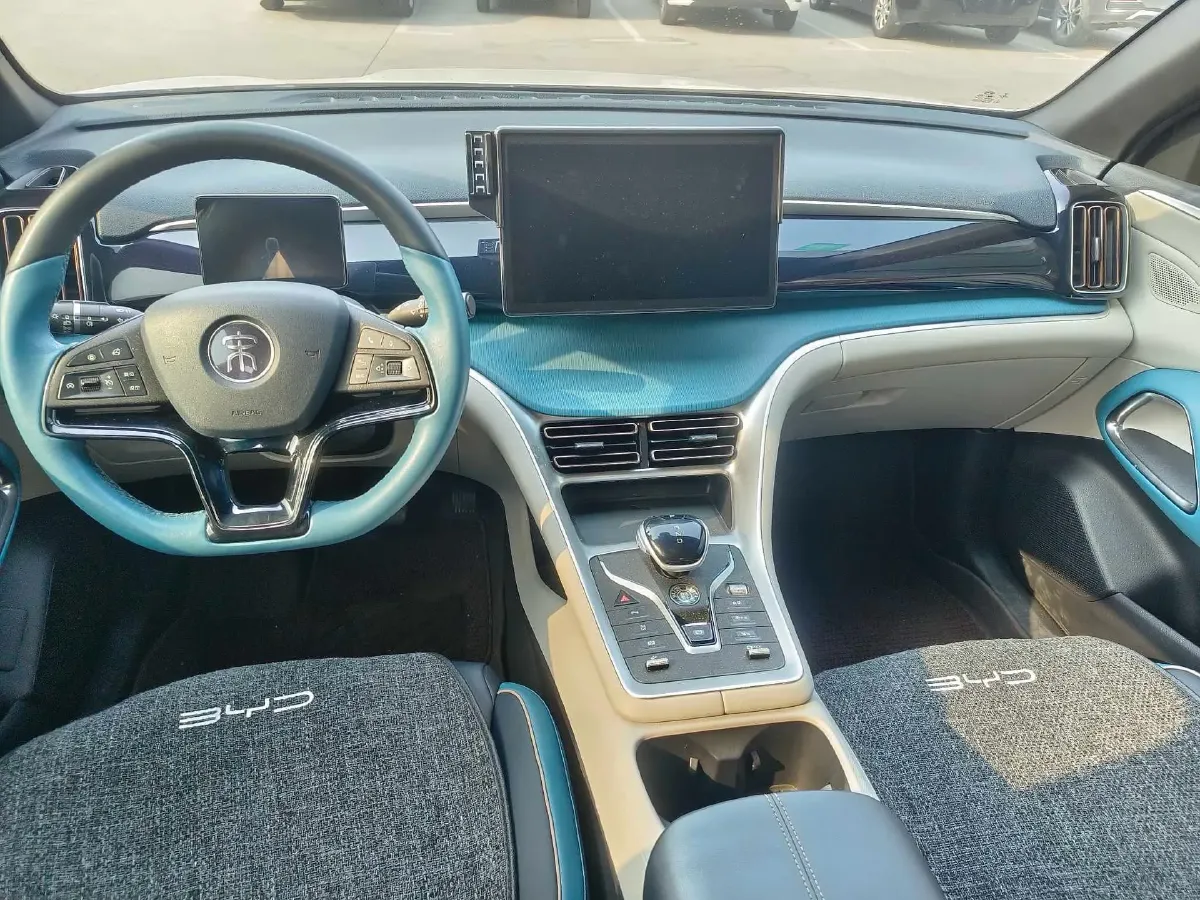 2021 BYD Song Pro 1.5T 185HP L4 7DCT,autocango,china used car exporter,china ev exporter,chinese used car exporter,chinese used ev exporter