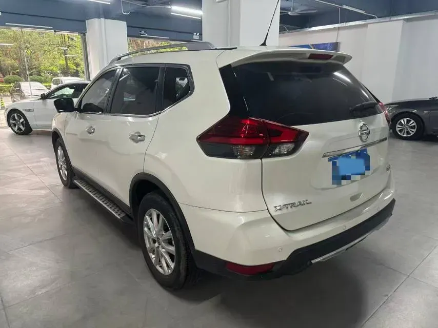 2021 Nissan X-Trail 2.0L 151HP L4 CVT,autocango,china used car exporter,china ev exporter,chinese used car exporter,chinese used ev exporter