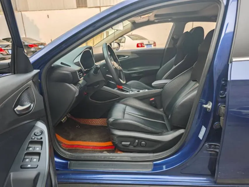 2019 Hyundai La Festa 1.6T 204HP L4 7DCT,autocango,china used car exporter,china ev exporter,chinese used car exporter,chinese used ev exporter