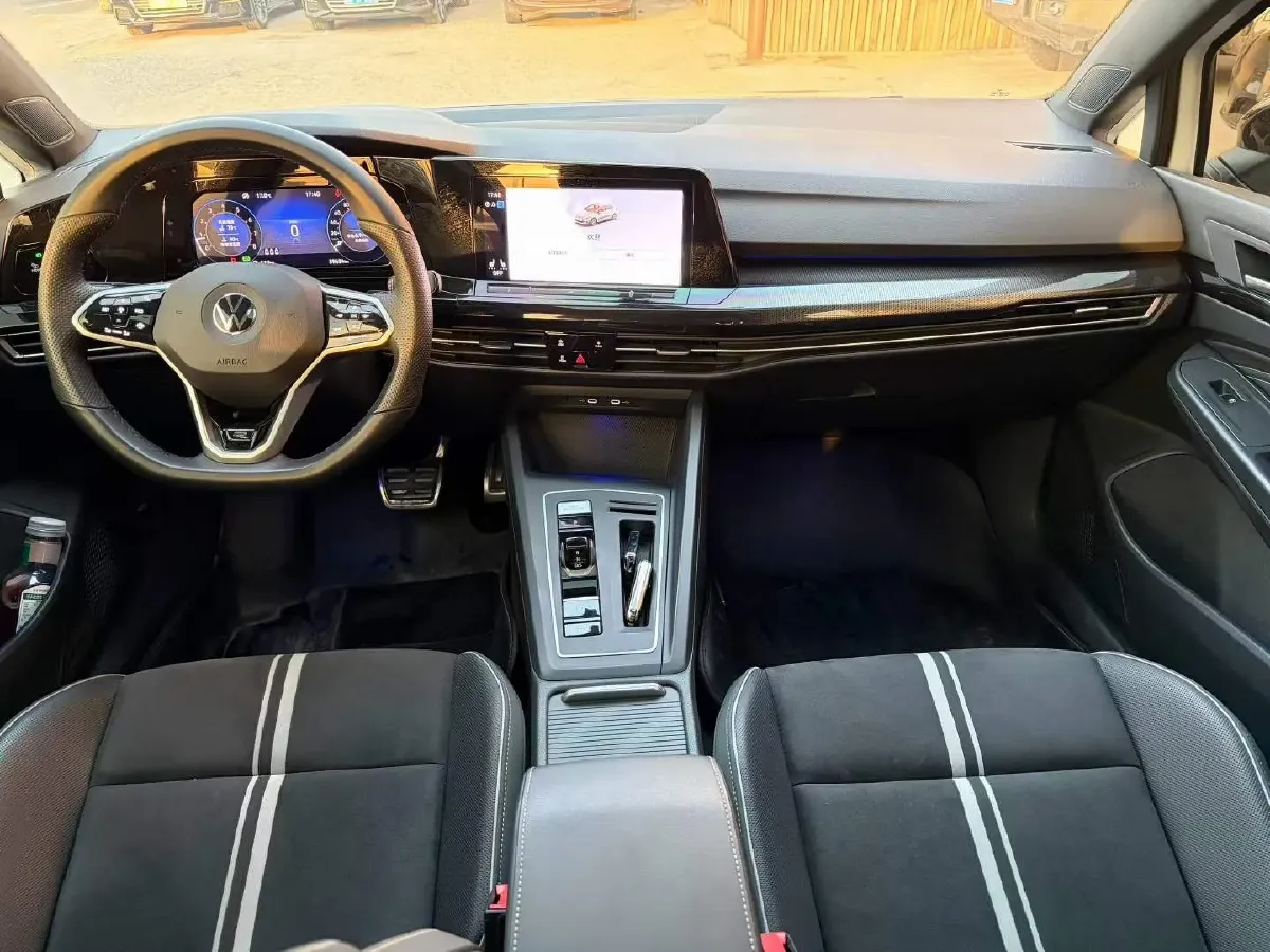2023 Volkswagen Golf 1.4T 150HP L4 7DCT,autocango,china used car exporter,china ev exporter,chinese used car exporter,chinese used ev exporter
