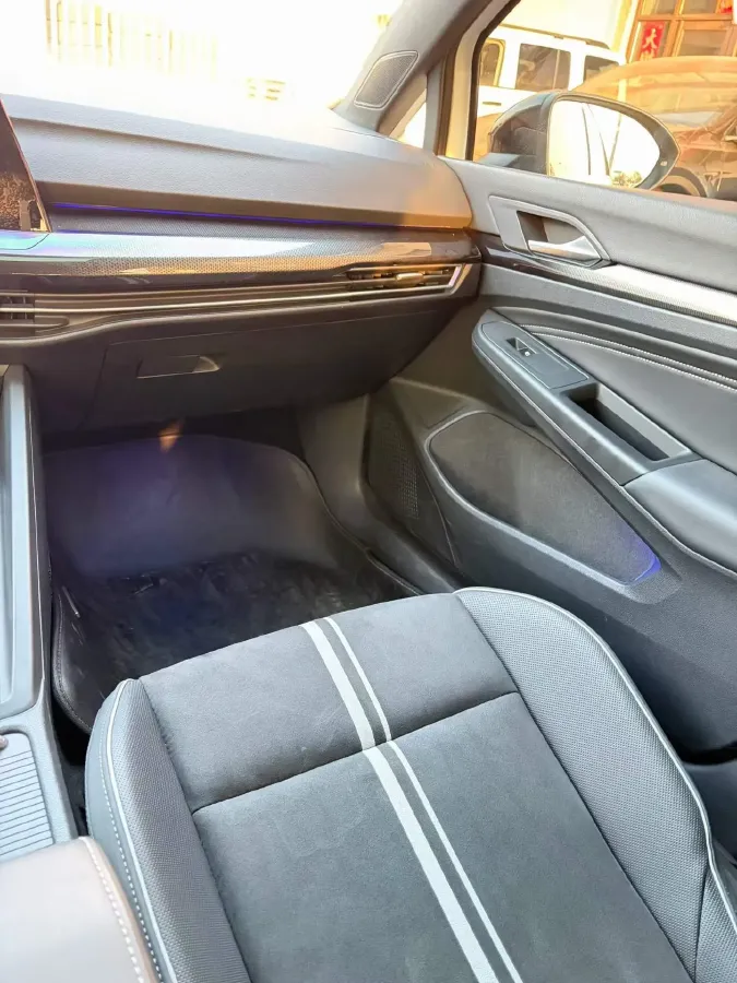 2023 Volkswagen Golf 1.4T 150HP L4 7DCT,autocango,china used car exporter,china ev exporter,chinese used car exporter,chinese used ev exporter