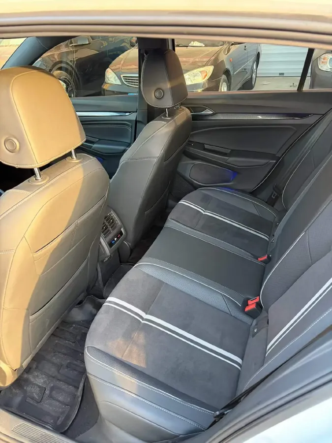 2023 Volkswagen Golf 1.4T 150HP L4 7DCT,autocango,china used car exporter,china ev exporter,chinese used car exporter,chinese used ev exporter