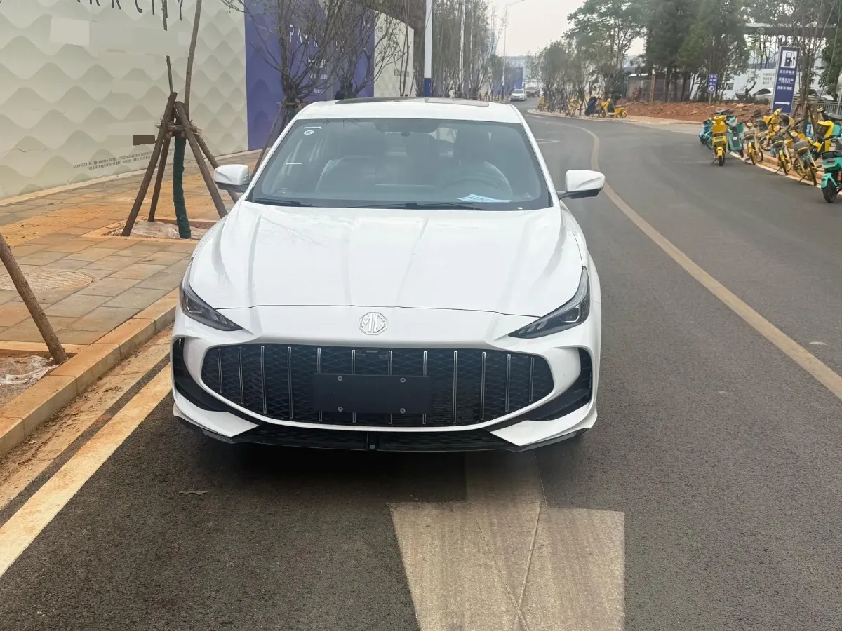 2025 MG 5 1.5L 129HP L4 CVT,autocango,china used car exporter,china ev exporter,chinese used car exporter,chinese used ev exporter