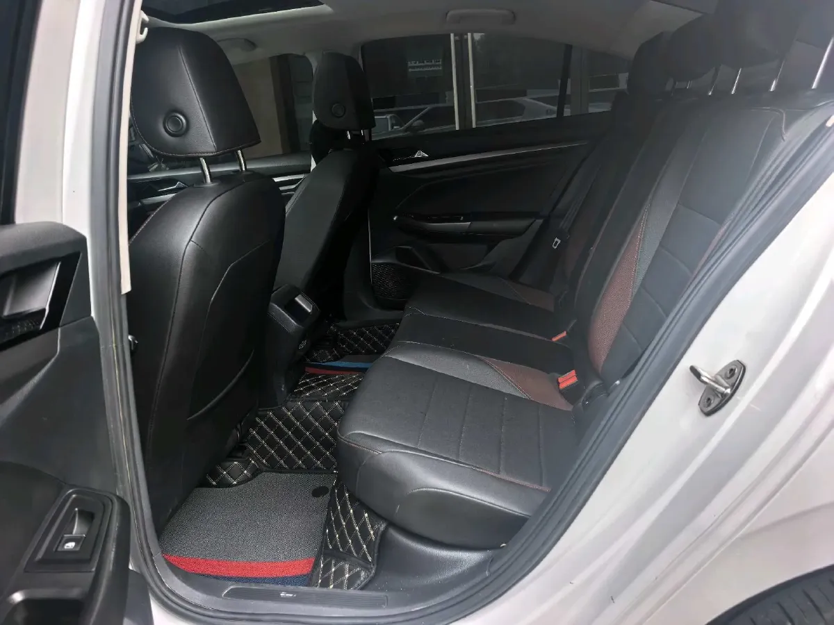 2019 Bestune T77 1.2T 143HP L4 7DCT,autocango,china used car exporter,china ev exporter,chinese used car exporter,chinese used ev exporter