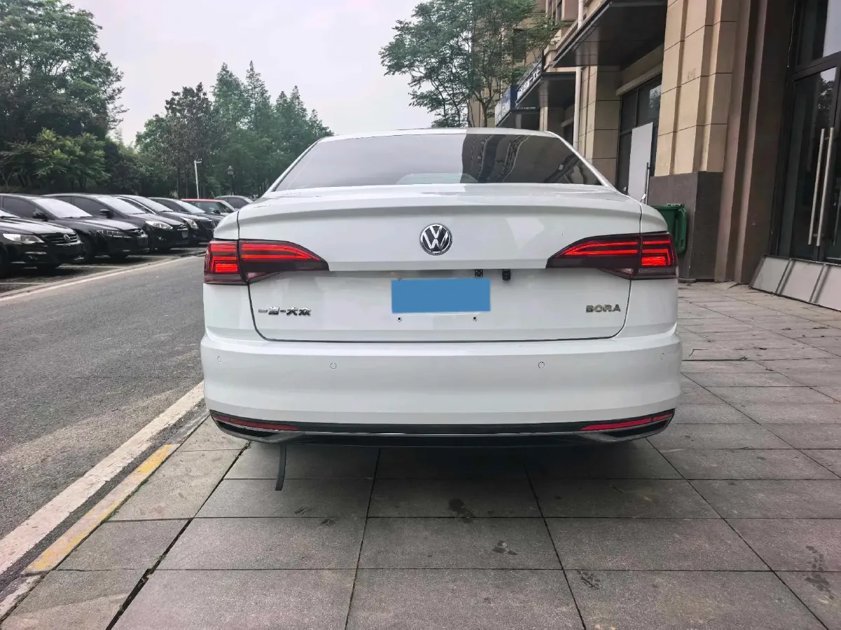 2019 Bestune T77 1.2T 143HP L4 7DCT,autocango,china used car exporter,china ev exporter,chinese used car exporter,chinese used ev exporter