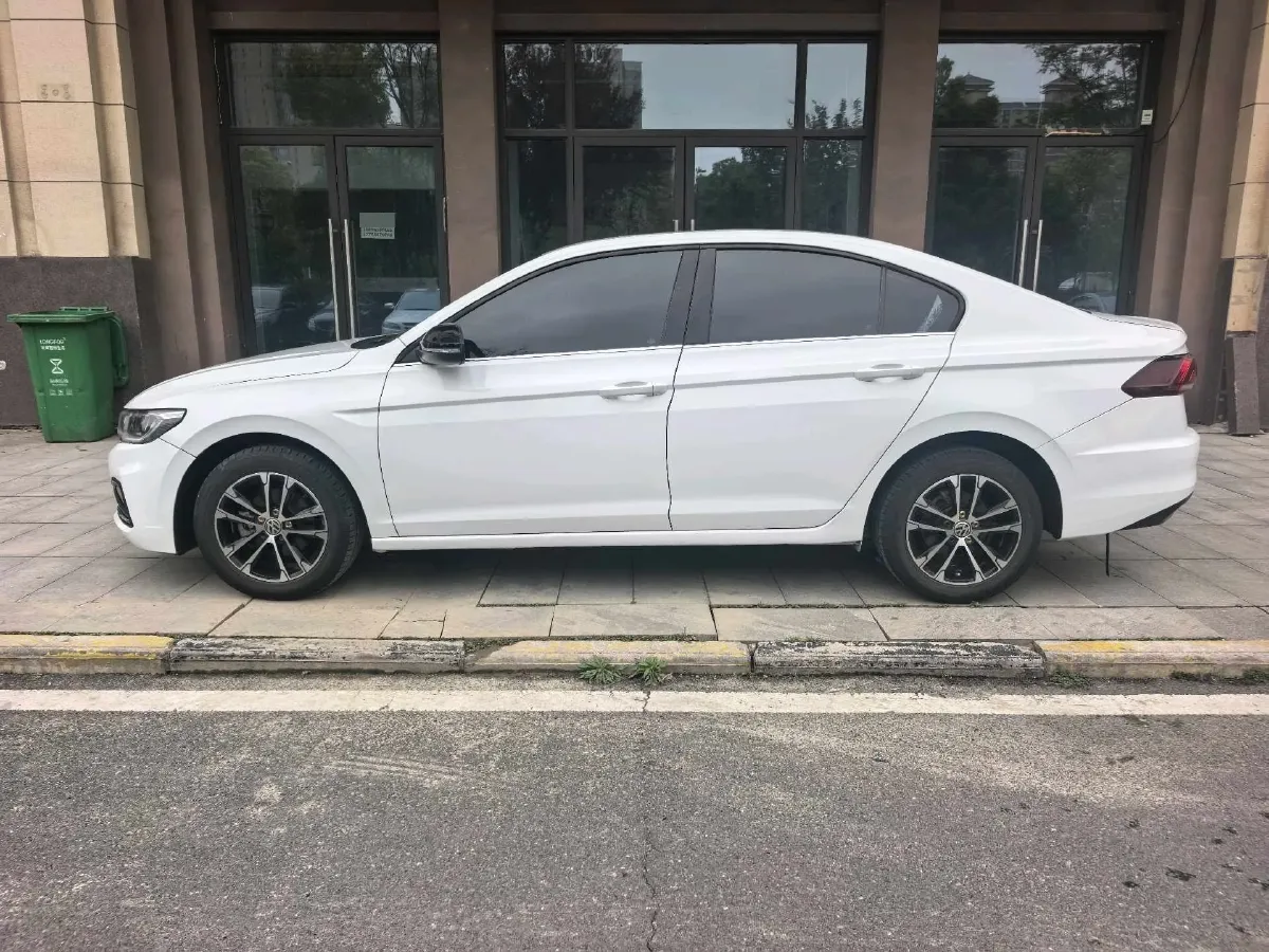 2019 Bestune T77 1.2T 143HP L4 7DCT,autocango,china used car exporter,china ev exporter,chinese used car exporter,chinese used ev exporter