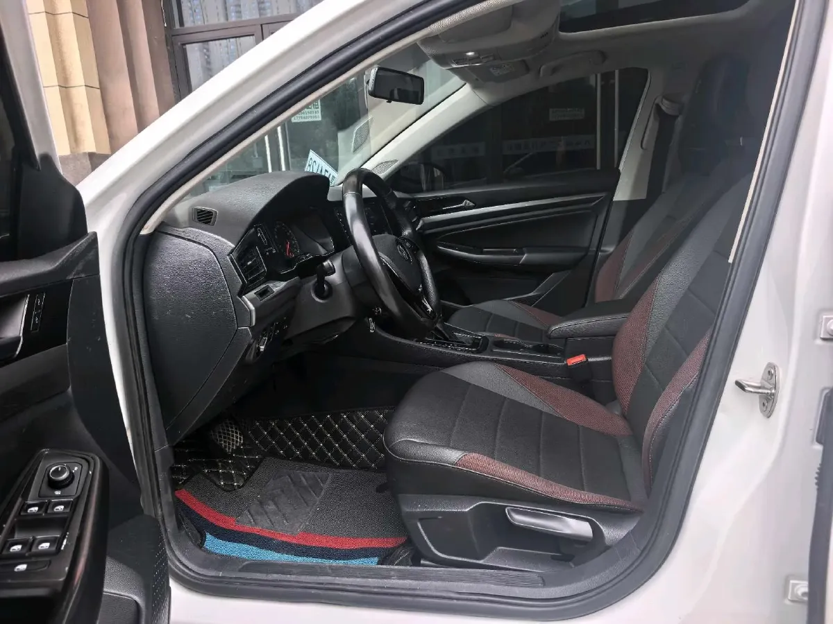 2019 Bestune T77 1.2T 143HP L4 7DCT,autocango,china used car exporter,china ev exporter,chinese used car exporter,chinese used ev exporter