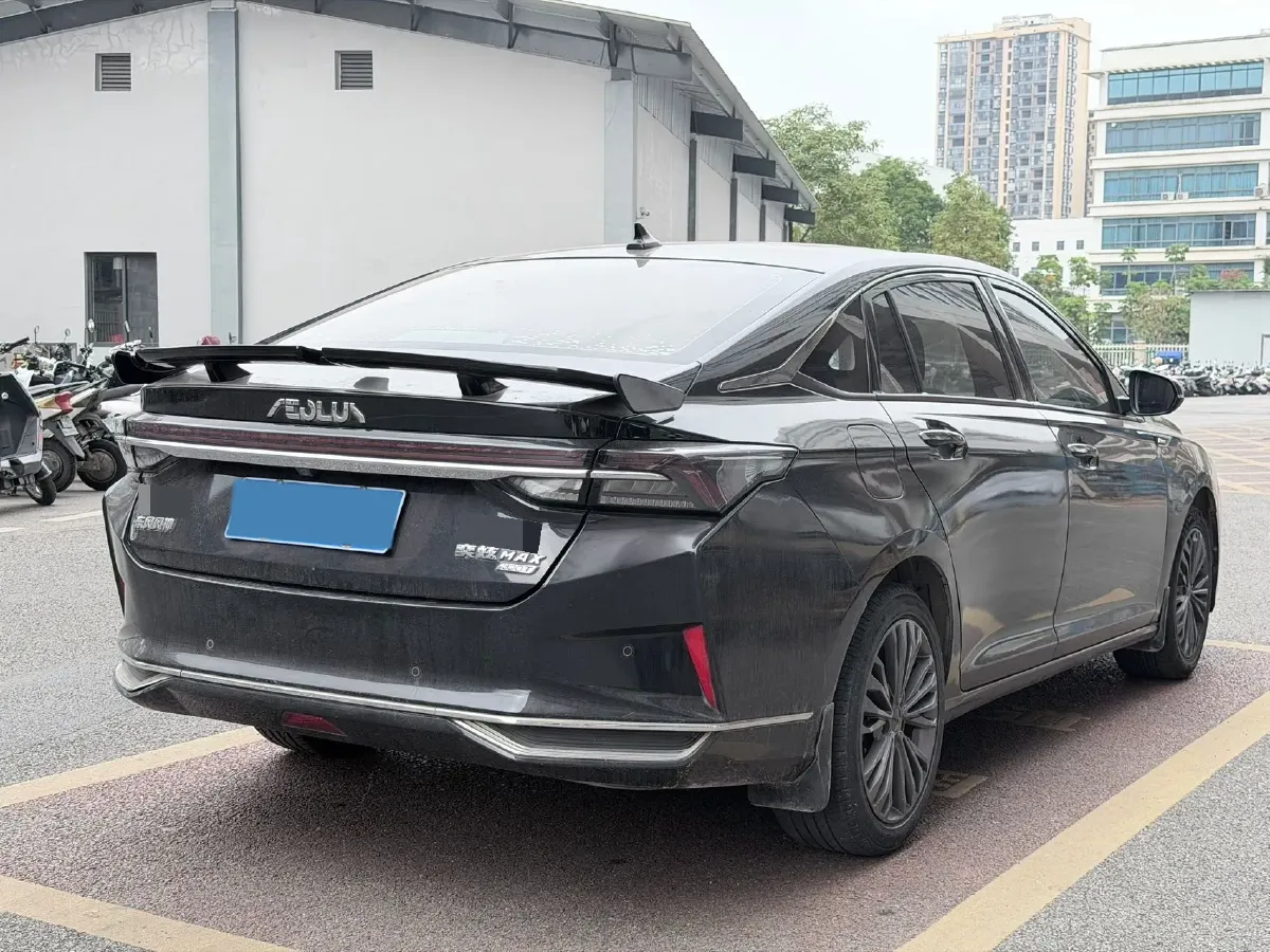 2021 DongFeng Aeolus YiXuan MAX 1.5T 190HP L4 7DCT,autocango,china used car exporter,china ev exporter,chinese used car exporter,chinese used ev exporter