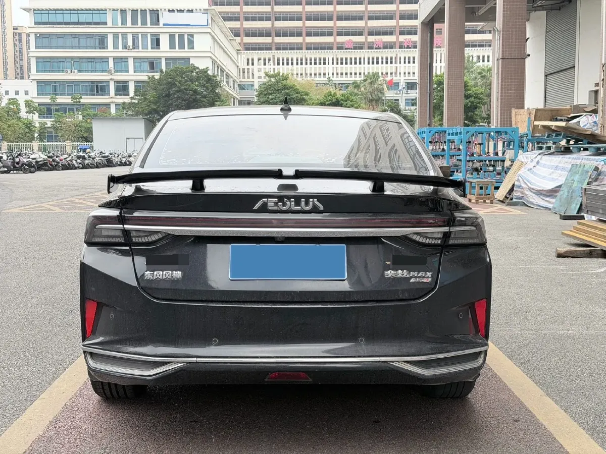 2021 DongFeng Aeolus YiXuan MAX 1.5T 190HP L4 7DCT,autocango,china used car exporter,china ev exporter,chinese used car exporter,chinese used ev exporter