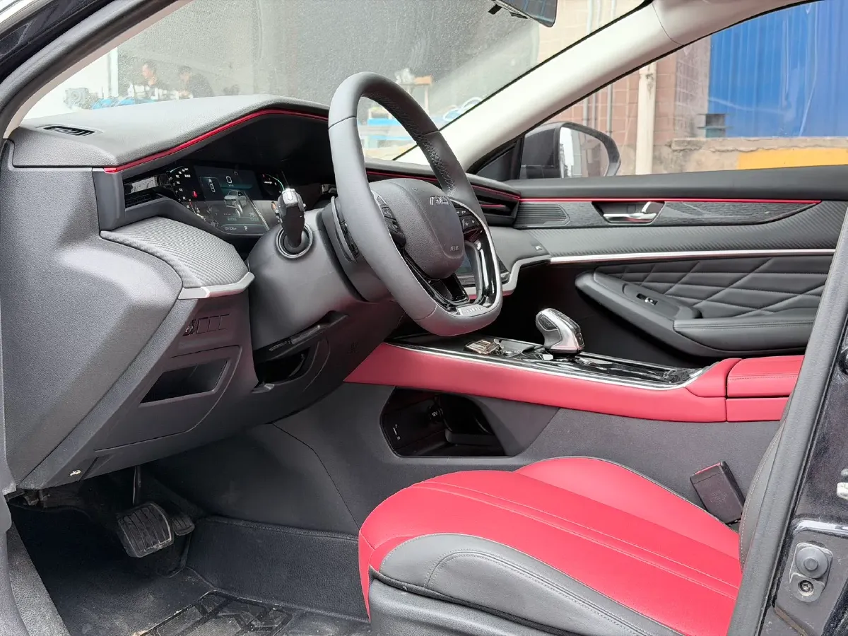 2021 DongFeng Aeolus YiXuan MAX 1.5T 190HP L4 7DCT,autocango,china used car exporter,china ev exporter,chinese used car exporter,chinese used ev exporter