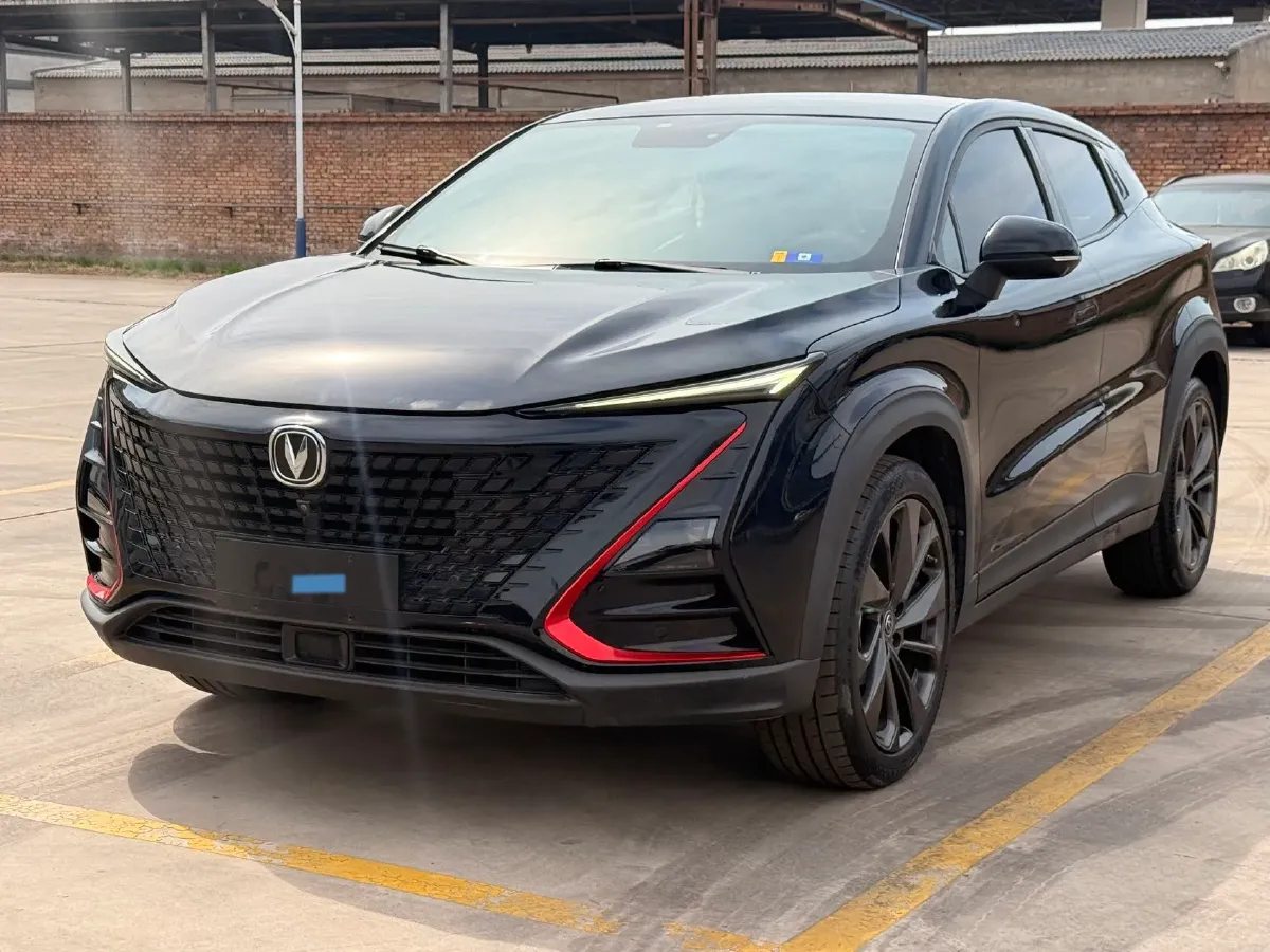 2021 ChangAn UNI-T 1.5T 180HP L4 7DCT,autocango,china used car exporter,china ev exporter,chinese used car exporter,chinese used ev exporter