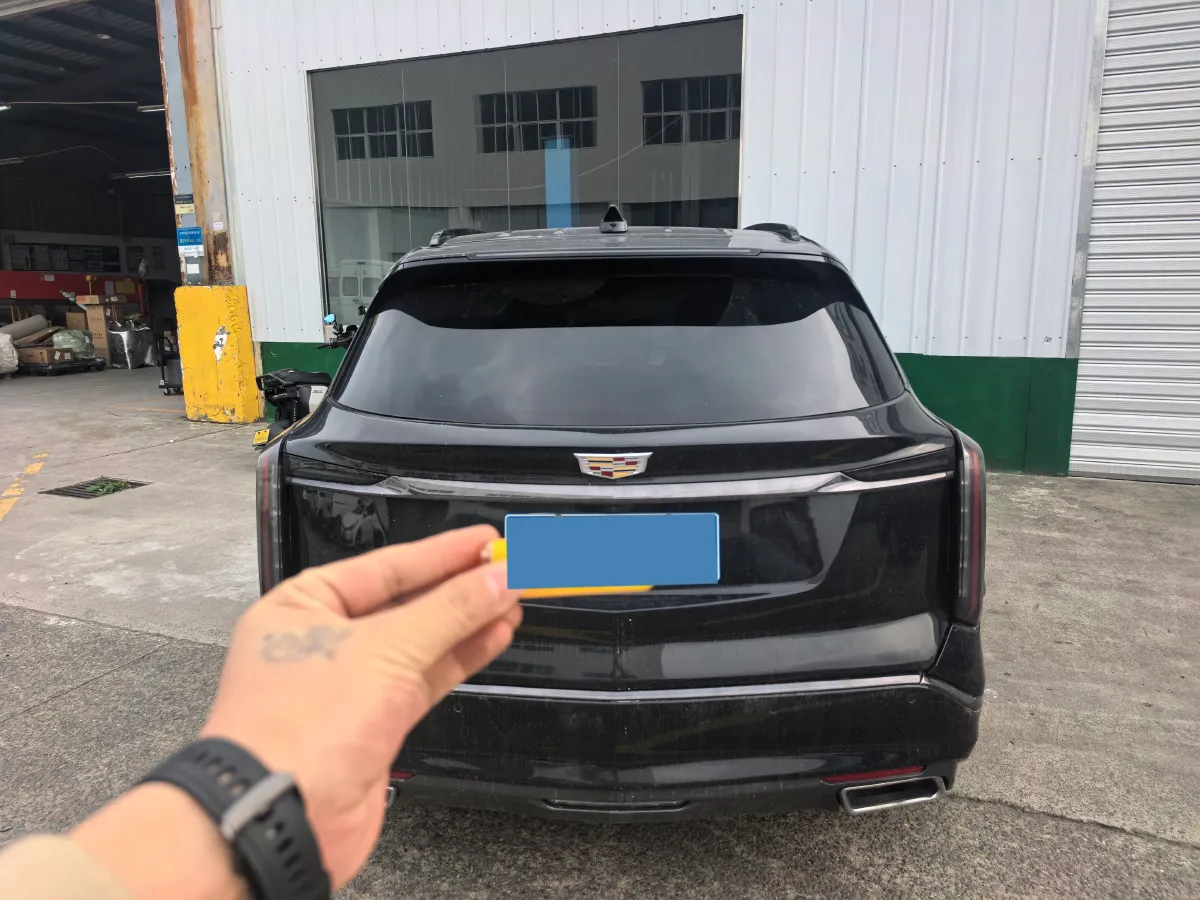2025 Cadillac XT5 2.0T 237HP L4 9AT,autocango,china used car exporter,china ev exporter,chinese used car exporter,chinese used ev exporter