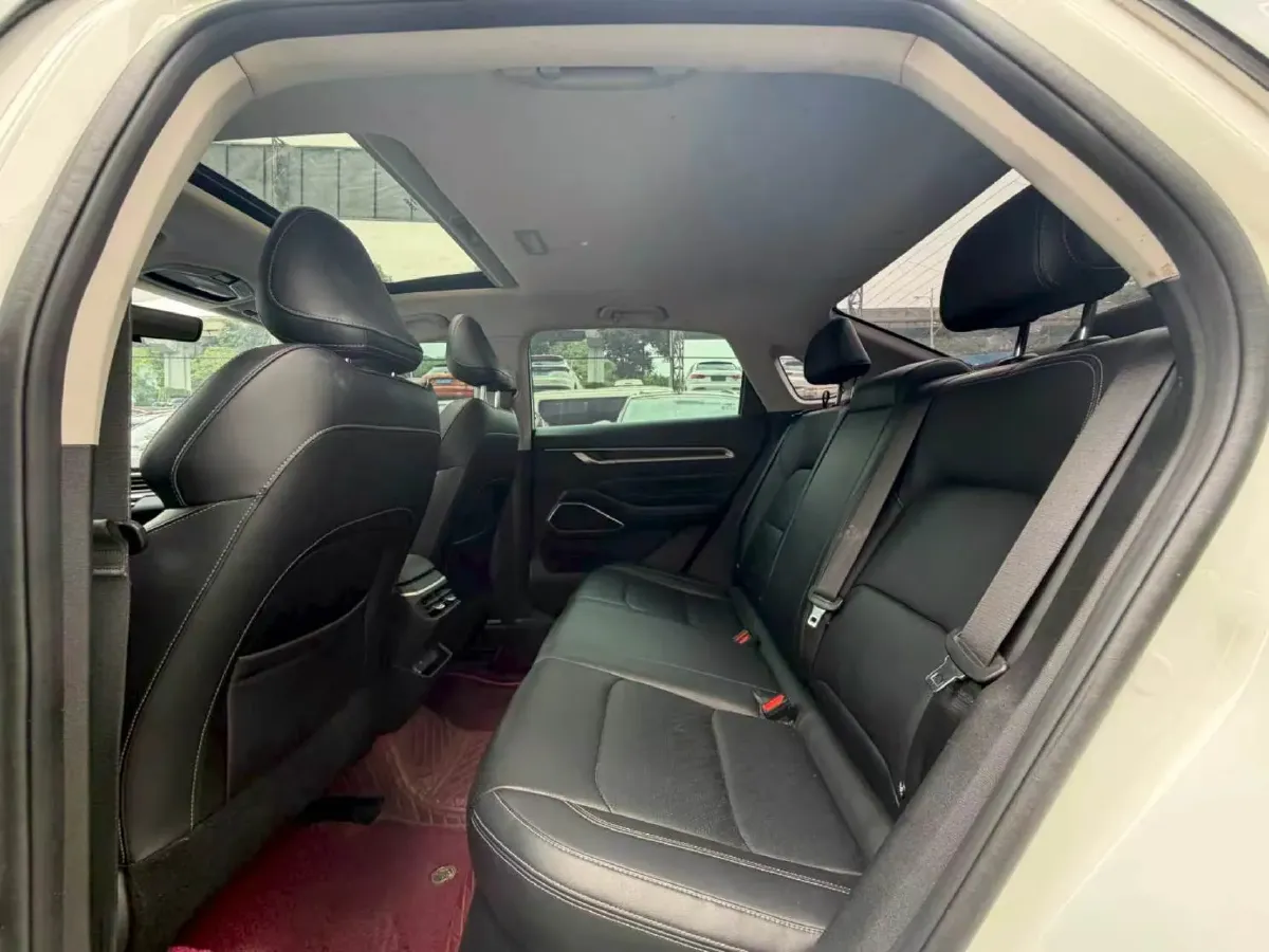 2022 Geely Emgrand 1.5L 114HP L4 CVT,autocango,china used car exporter,china ev exporter,chinese used car exporter,chinese used ev exporter