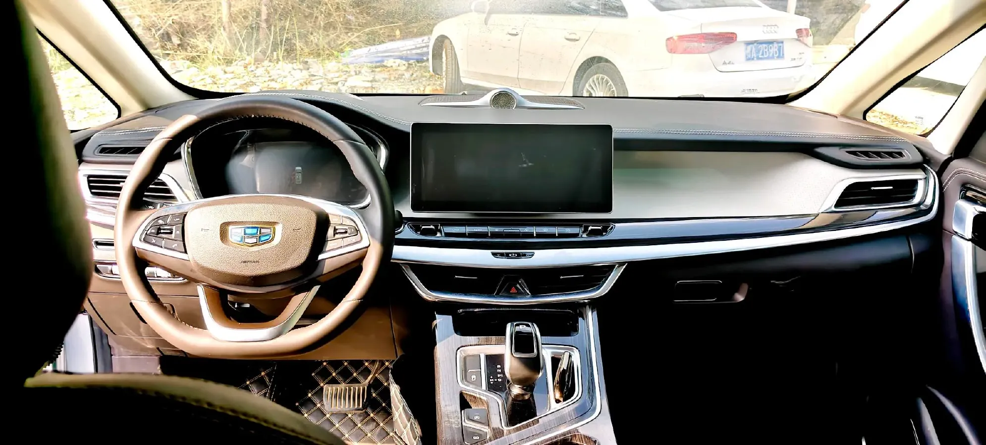 2019 Geely JiaJi 1.8T 184HP L4 6AT,autocango,china used car exporter,china ev exporter,chinese used car exporter,chinese used ev exporter