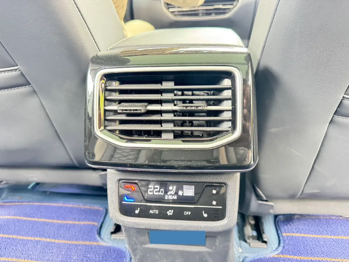 2022 Volkswagen ID.6 Crozz BEV 84.8KWH,autocango,china used car exporter,china ev exporter,chinese used car exporter,chinese used ev exporter