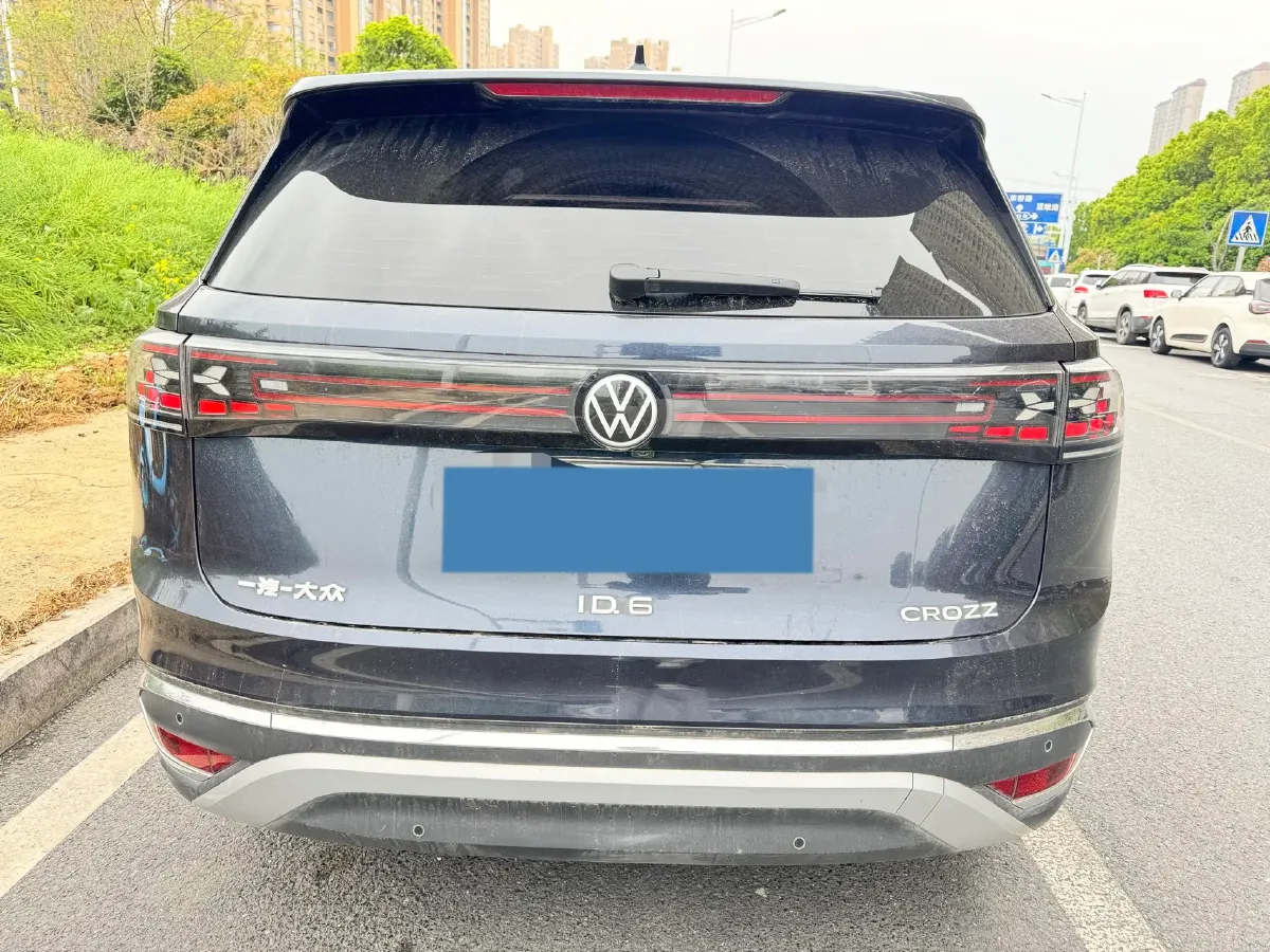 2022 Volkswagen ID.6 Crozz BEV 84.8KWH,autocango,china used car exporter,china ev exporter,chinese used car exporter,chinese used ev exporter