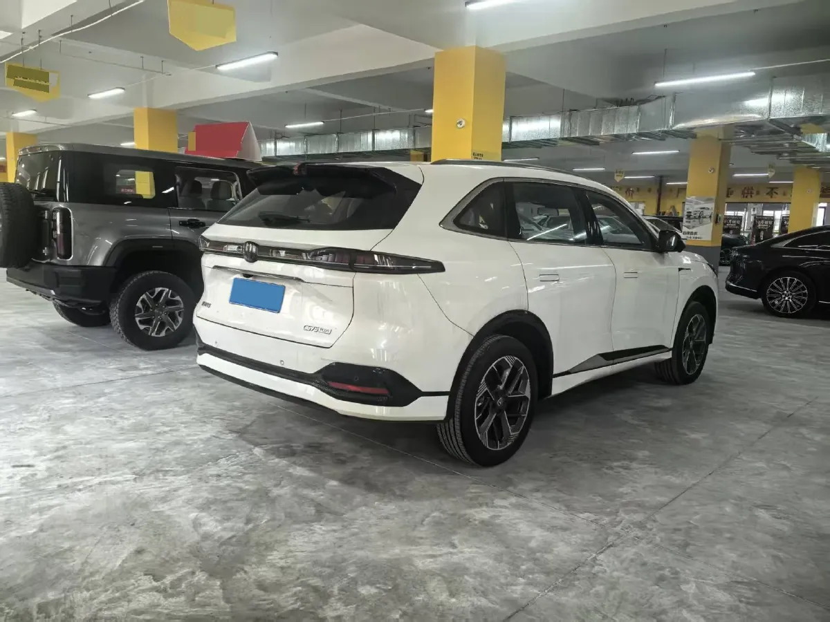 2025 ChangAn CS75 Plus 1.5T 192HP L4 8AT,autocango,china used car exporter,china ev exporter,chinese used car exporter,chinese used ev exporter