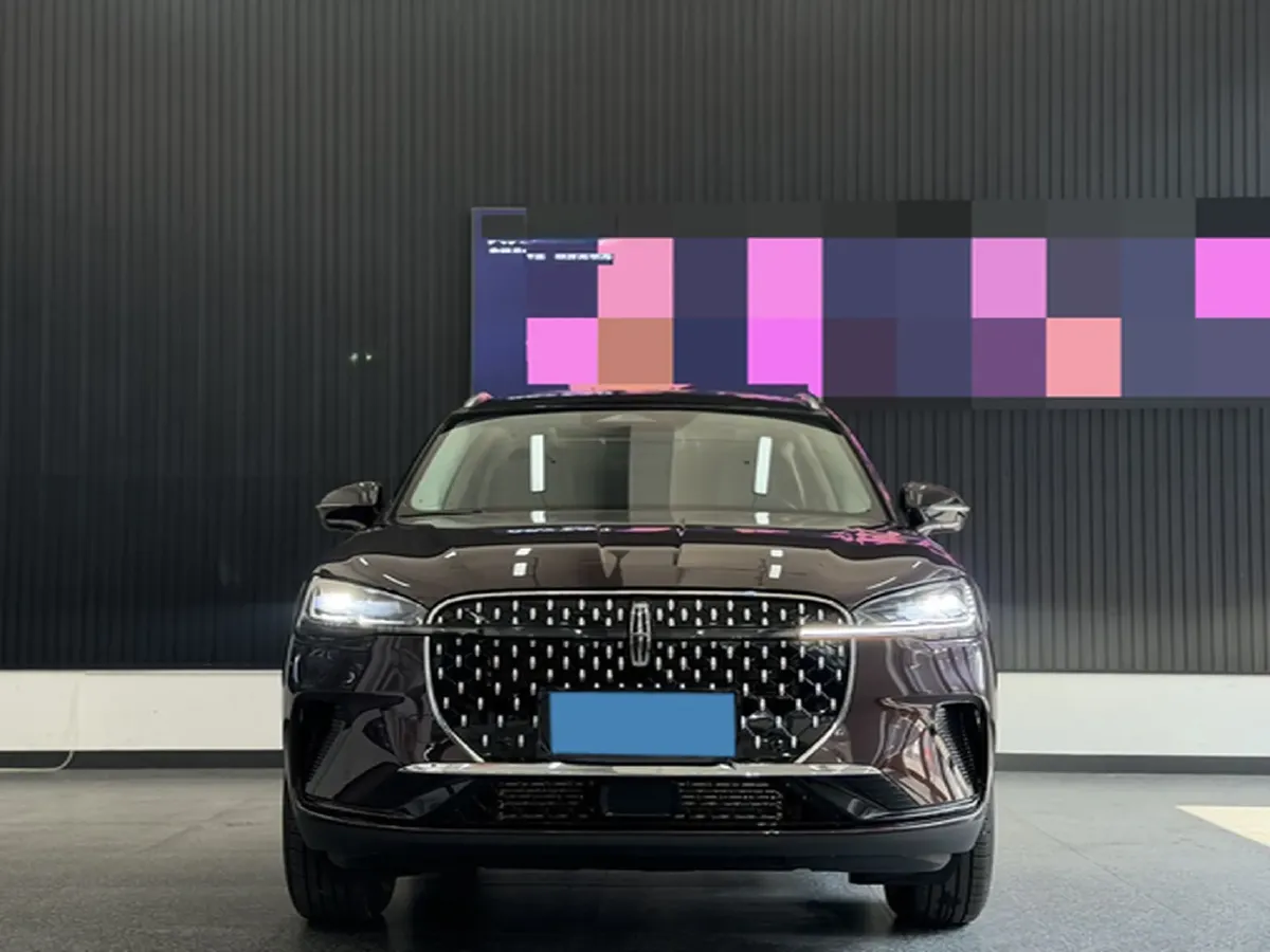 2023 Lincoln Corsair 2.0T 261HP L4 8AT,autocango,china used car exporter,china ev exporter,chinese used car exporter,chinese used ev exporter