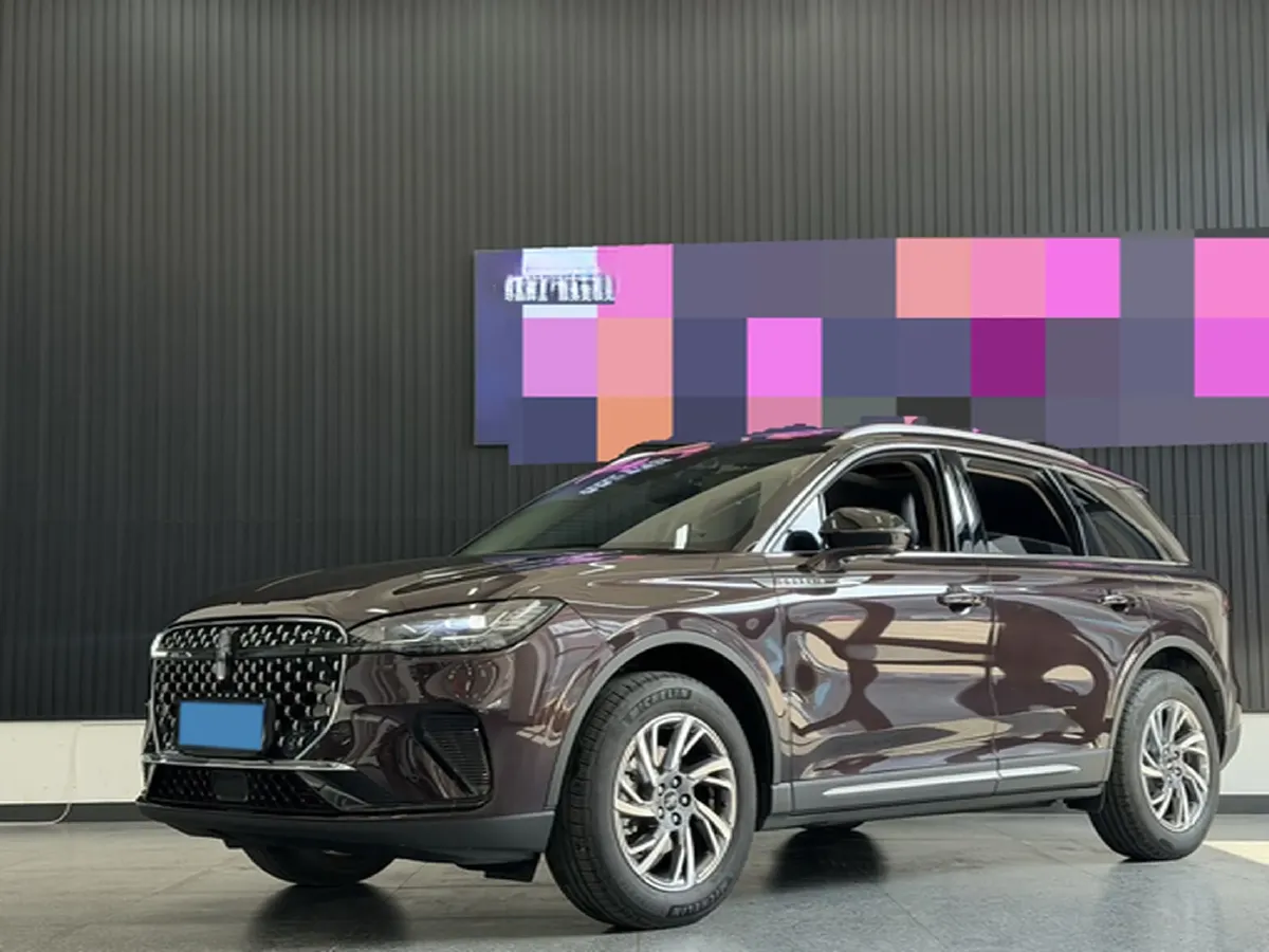 2023 Lincoln Corsair 2.0T 261HP L4 8AT,autocango,china used car exporter,china ev exporter,chinese used car exporter,chinese used ev exporter