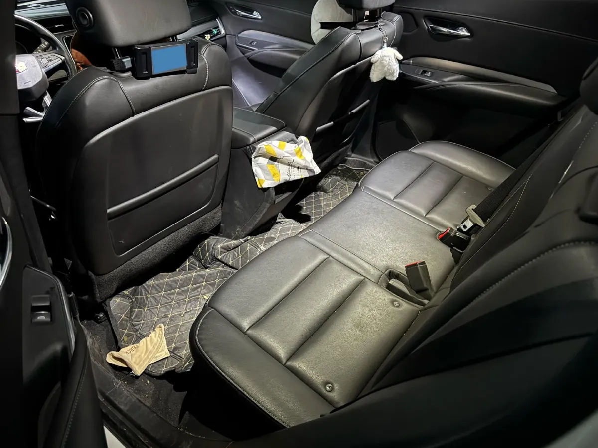 2020 Cadillac XT4 2.0T 241HP L4 9AT,autocango,china used car exporter,china ev exporter,chinese used car exporter,chinese used ev exporter