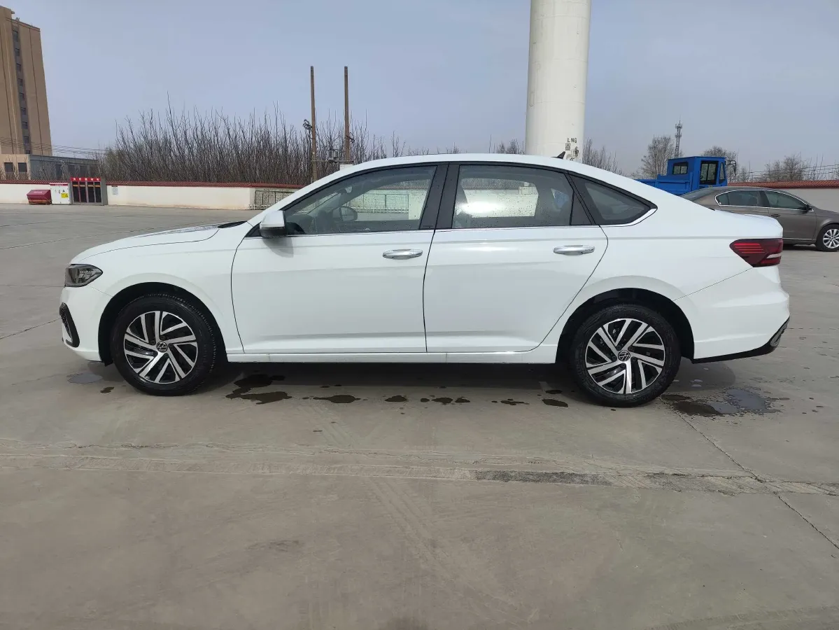 2026 Volkswagen Lavida 1.5L 110HP L4 6AT,autocango,china used car exporter,china ev exporter,chinese used car exporter,chinese used ev exporter