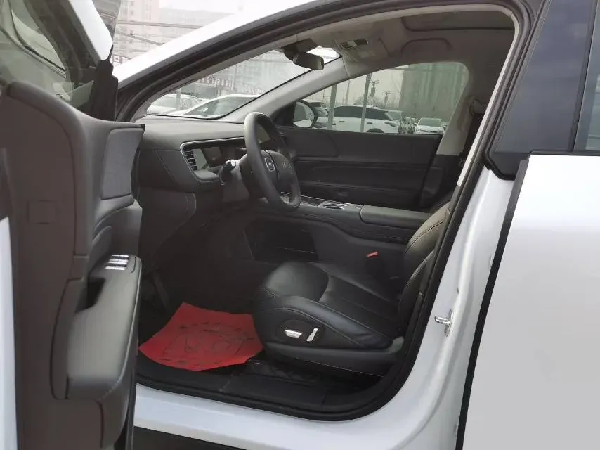 2024 Xpeng G6 BEV 66KWH,autocango,china used car exporter,china ev exporter,chinese used car exporter,chinese used ev exporter