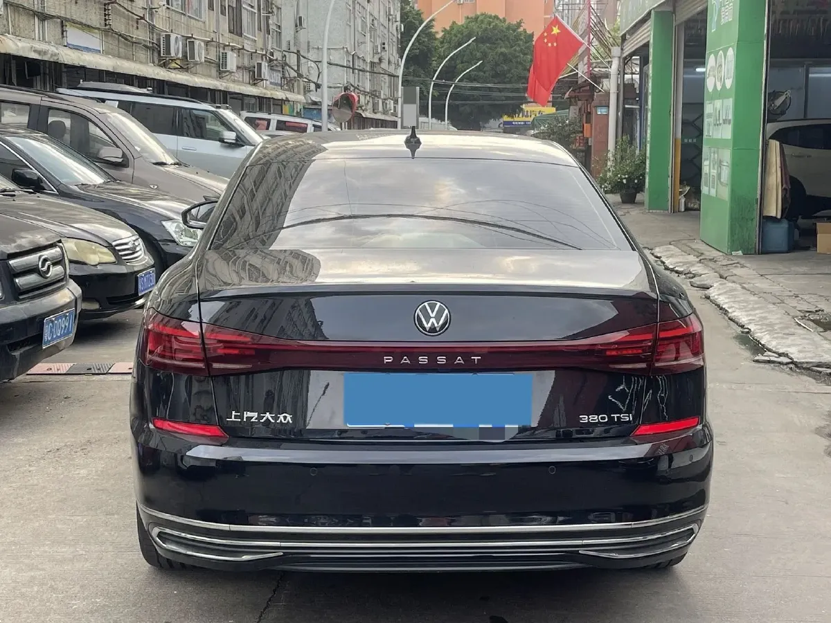 2025 Volkswagen Passat 2.0T 220HP L4 7DCT,autocango,china used car exporter,china ev exporter,chinese used car exporter,chinese used ev exporter