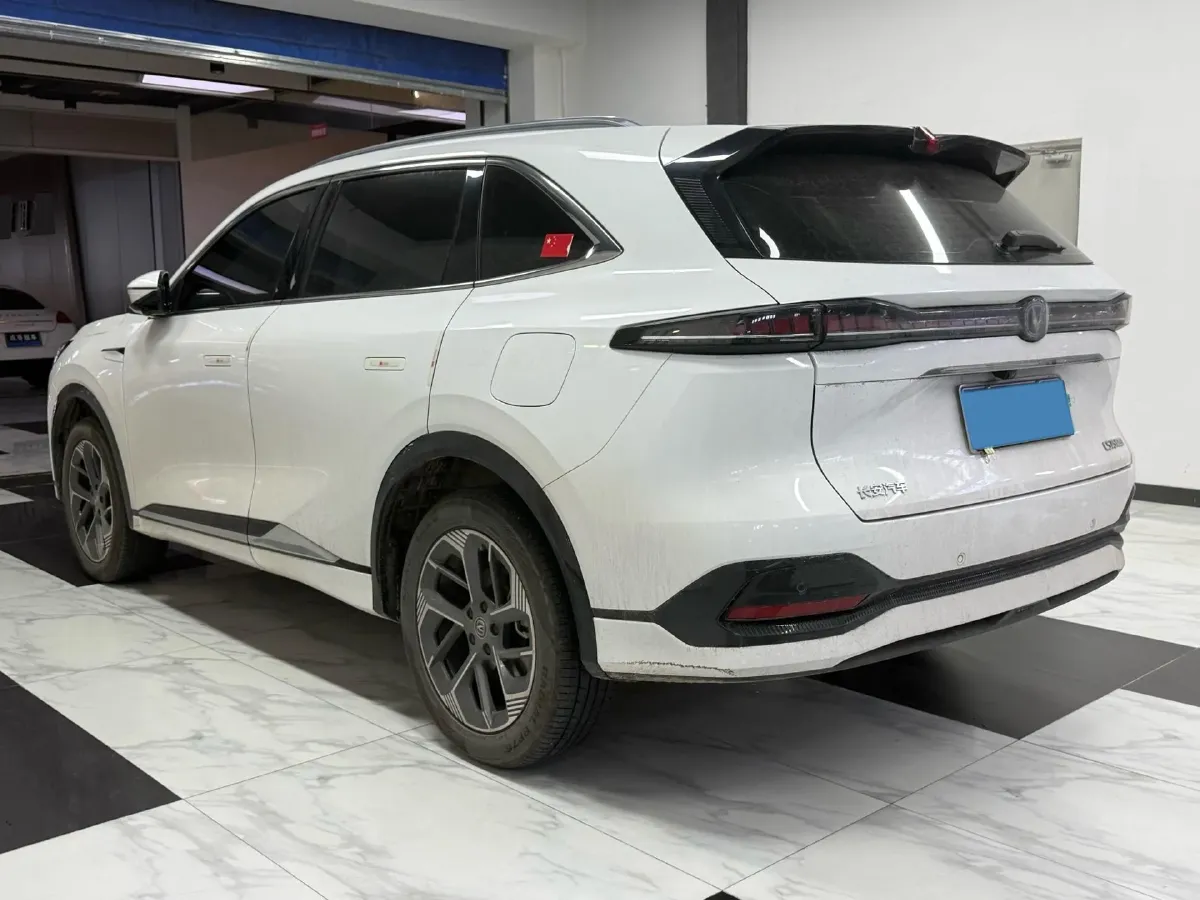 2025 ChangAn CS75 Plus 1.5T 192HP L4 8AT,autocango,china used car exporter,china ev exporter,chinese used car exporter,chinese used ev exporter