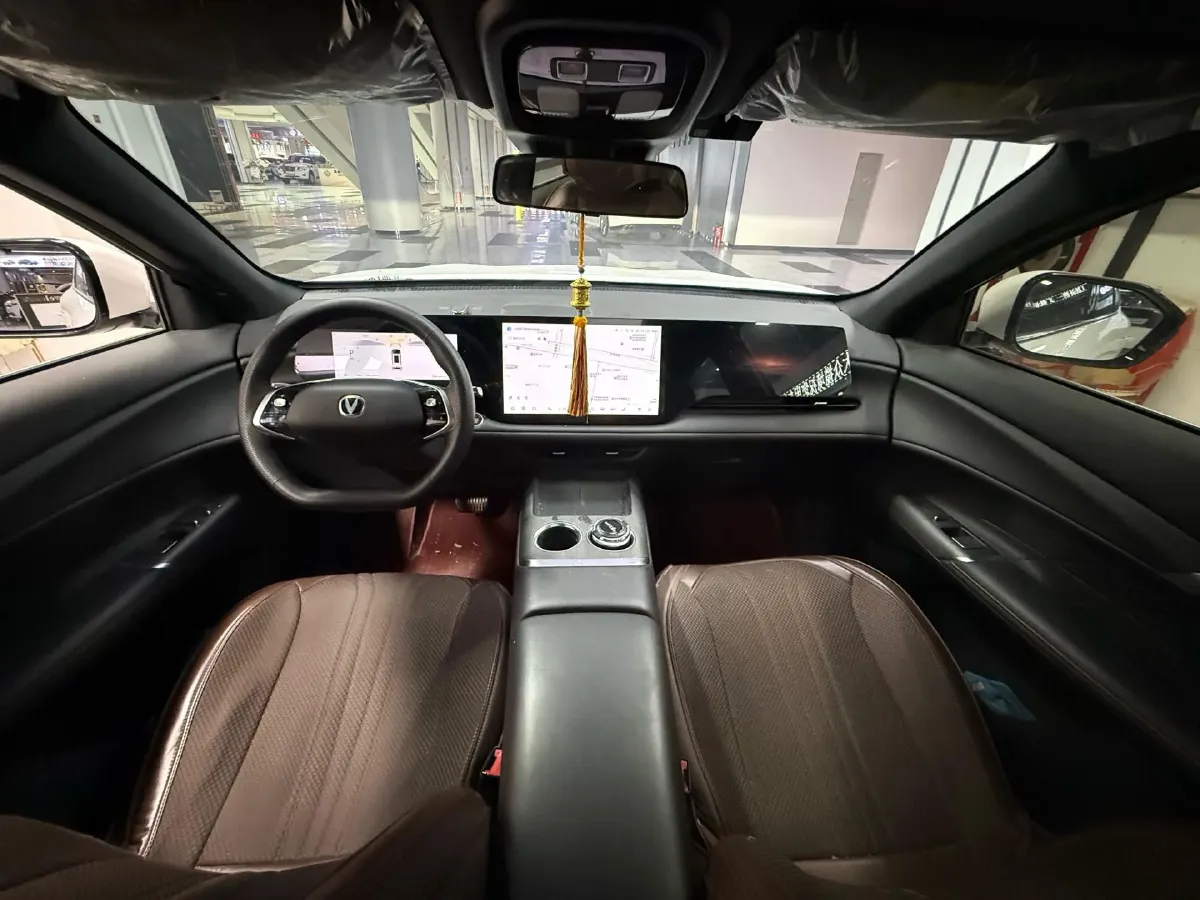 2025 ChangAn CS75 Plus 1.5T 192HP L4 8AT,autocango,china used car exporter,china ev exporter,chinese used car exporter,chinese used ev exporter