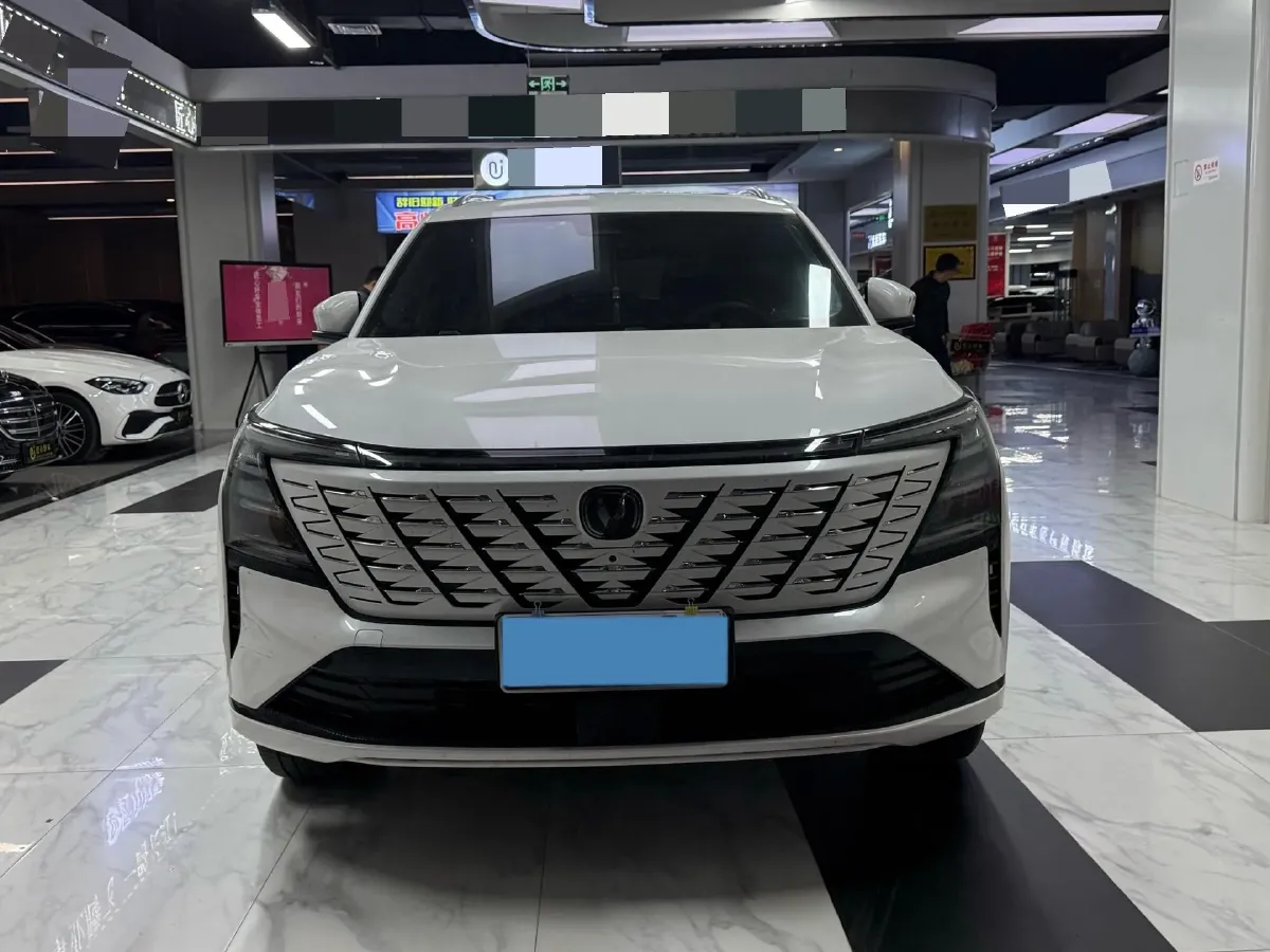 2025 ChangAn CS75 Plus 1.5T 192HP L4 8AT,autocango,china used car exporter,china ev exporter,chinese used car exporter,chinese used ev exporter