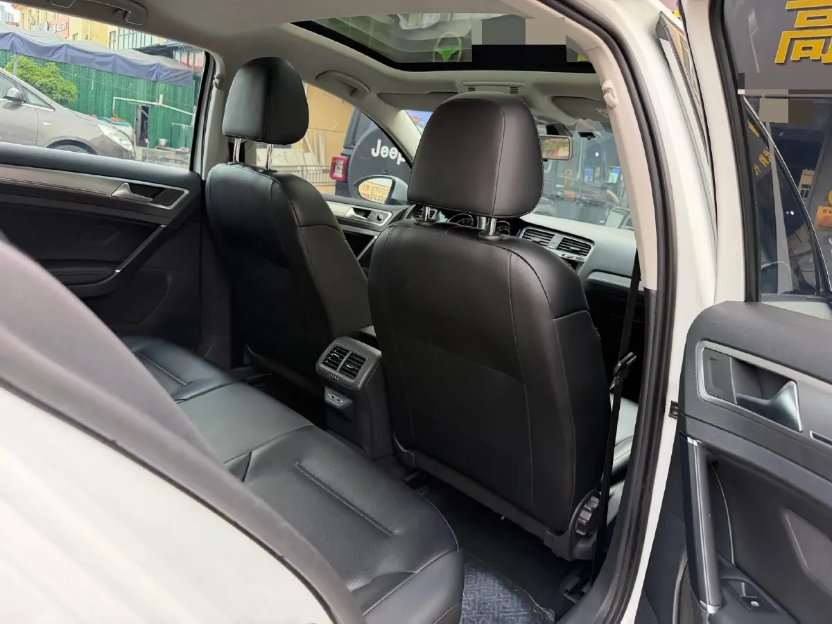 2020 Volkswagen Golf 1.4T 150HP L4 7DCT,autocango,china used car exporter,china ev exporter,chinese used car exporter,chinese used ev exporter