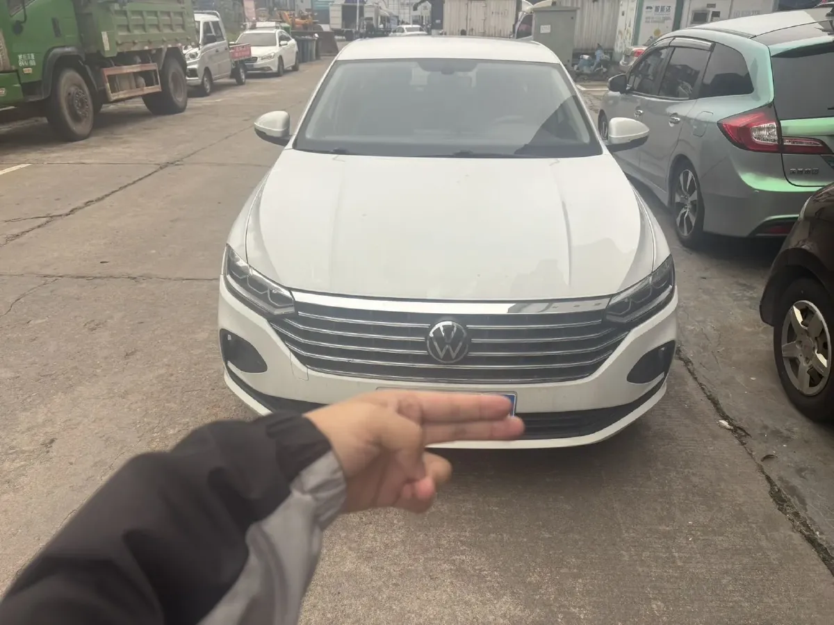 2023 Volkswagen Lavida 1.5L 113HP L4 6AT,autocango,china used car exporter,china ev exporter,chinese used car exporter,chinese used ev exporter
