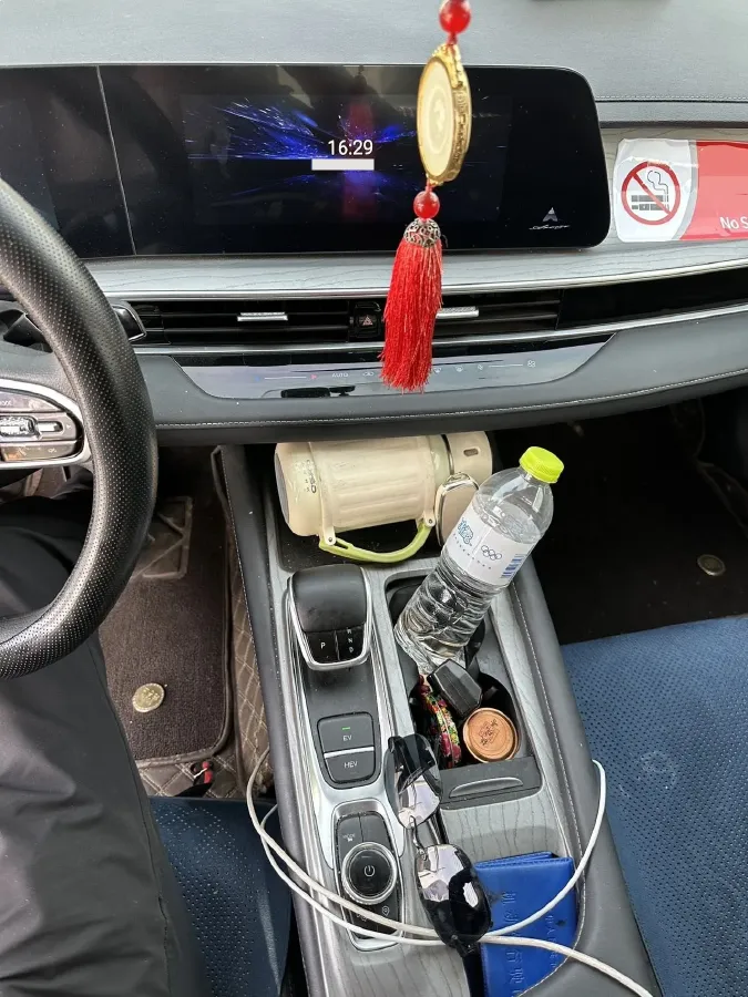 2024 Fulwin FulwinA8 1.5T 156HP L4 1DHT PHEV 18.3KWH,autocango,china used car exporter,china ev exporter,chinese used car exporter,chinese used ev exporter