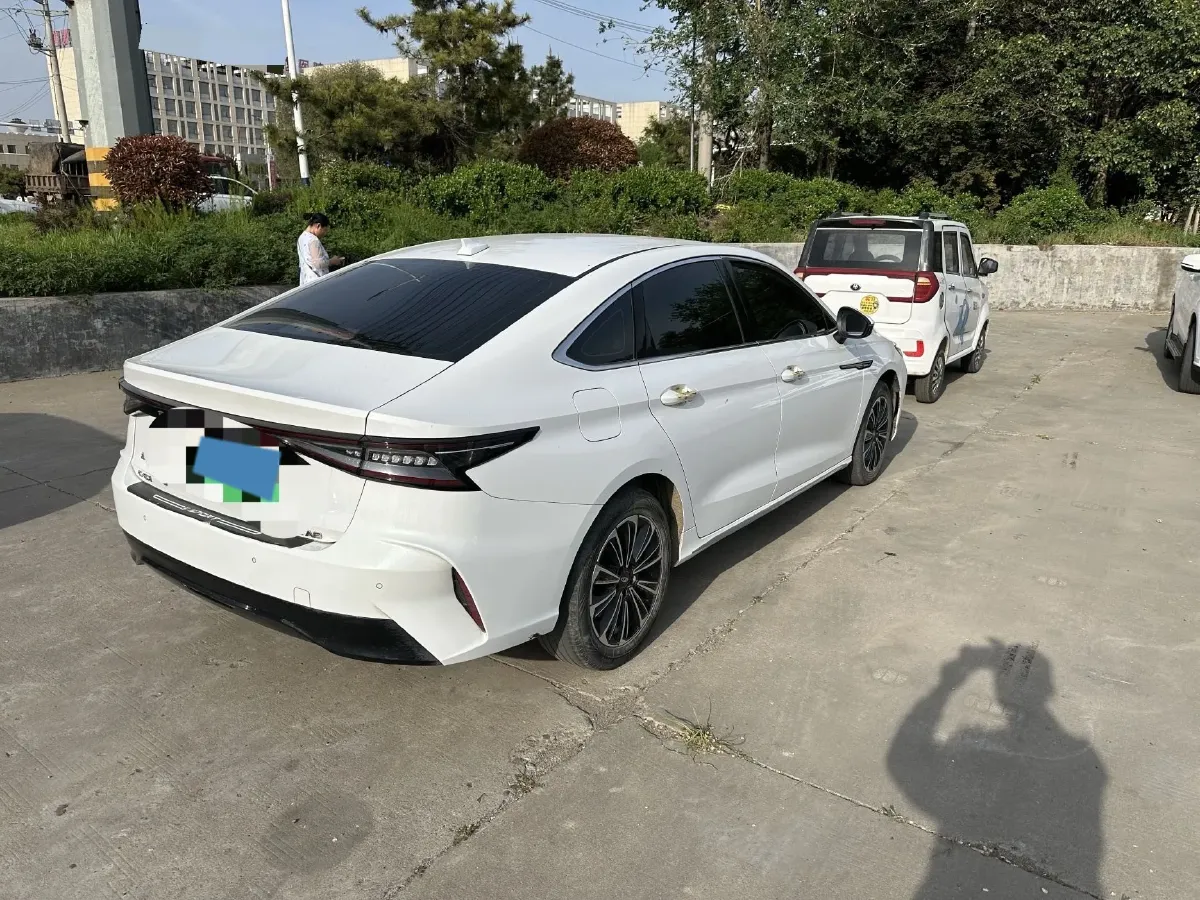 2024 Fulwin FulwinA8 1.5T 156HP L4 1DHT PHEV 18.3KWH,autocango,china used car exporter,china ev exporter,chinese used car exporter,chinese used ev exporter