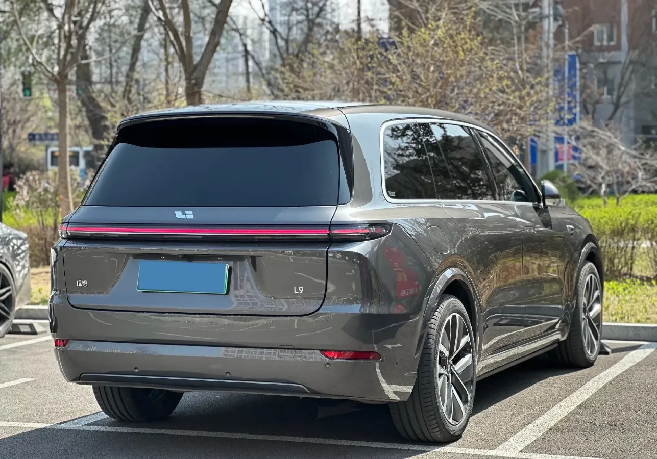 2022 Li L9 Range Extended 154HP REEV 42.6KWH,autocango,china used car exporter,china ev exporter,chinese used car exporter,chinese used ev exporter