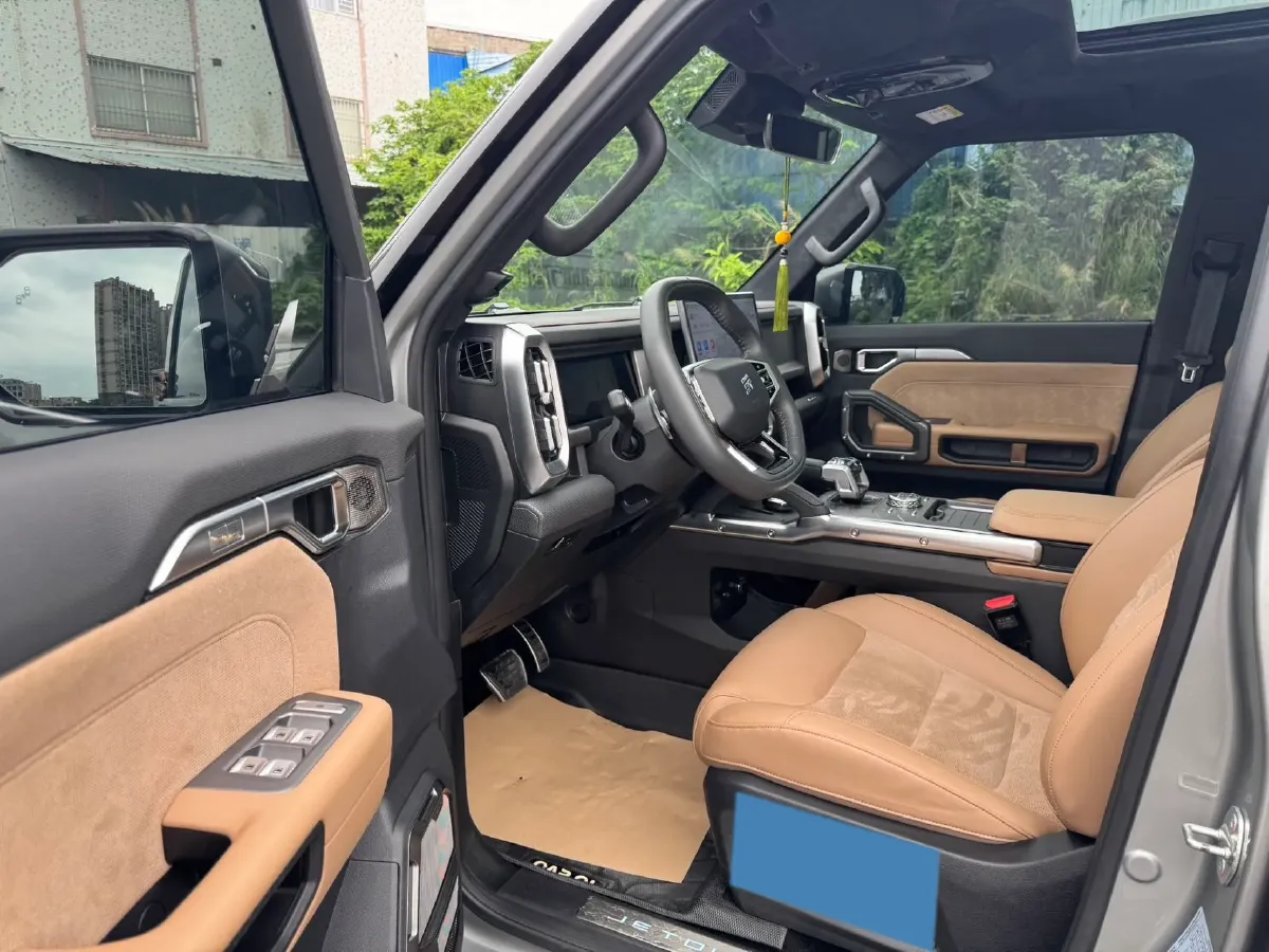 2024 Jetour Traveller 2.0T 254HP L4 7DCT,autocango,china used car exporter,china ev exporter,chinese used car exporter,chinese used ev exporter