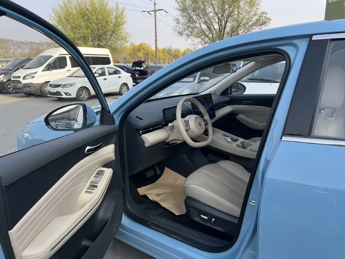 2026 BaoJun Cloud Sea BEV,autocango,china used car exporter,china ev exporter,chinese used car exporter,chinese used ev exporter