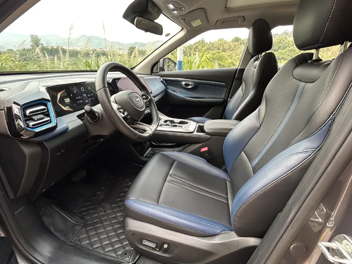 2023 GAC Trumpchi GS3 1.5T 177HP L4 7DCT,autocango,china used car exporter,china ev exporter,chinese used car exporter,chinese used ev exporter