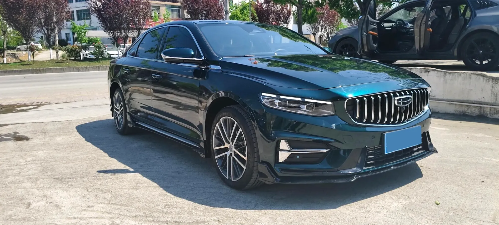 2023 Geely Preface 2.0T 190HP L4 7DCT,autocango,china used car exporter,china ev exporter,chinese used car exporter,chinese used ev exporter