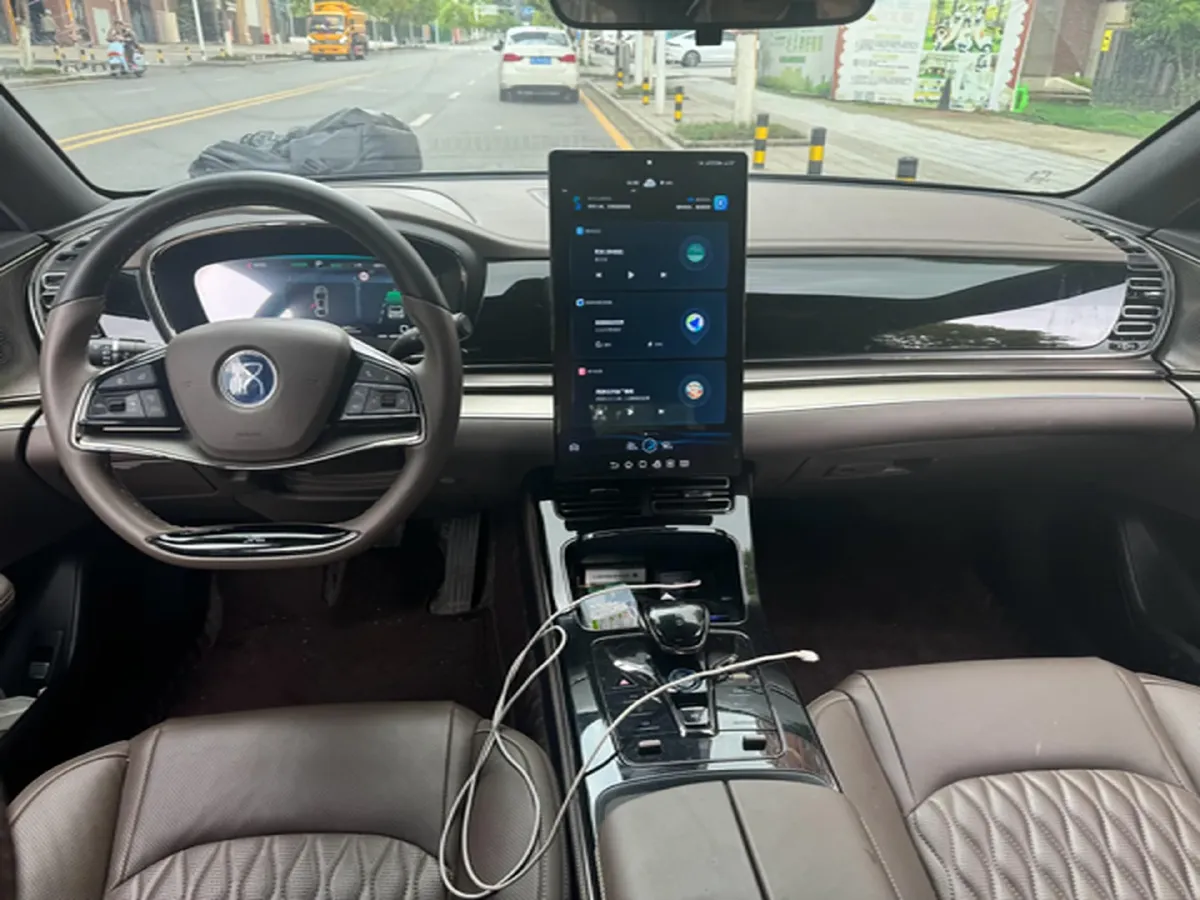 2023 BYD Han BEV 72KWH,autocango,china used car exporter,china ev exporter,chinese used car exporter,chinese used ev exporter