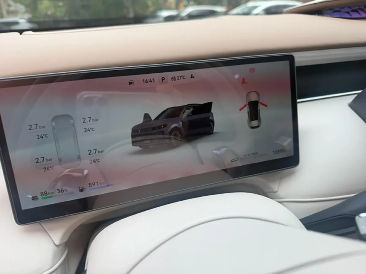 2025 Voyah FREE REEV 129HP REEV,autocango,china used car exporter,china ev exporter,chinese used car exporter,chinese used ev exporter