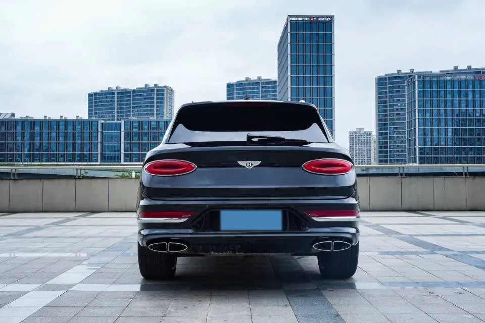 2021 Bentley Bentayga 4.0T 550HP V8 8AT,autocango,china used car exporter,china ev exporter,chinese used car exporter,chinese used ev exporter