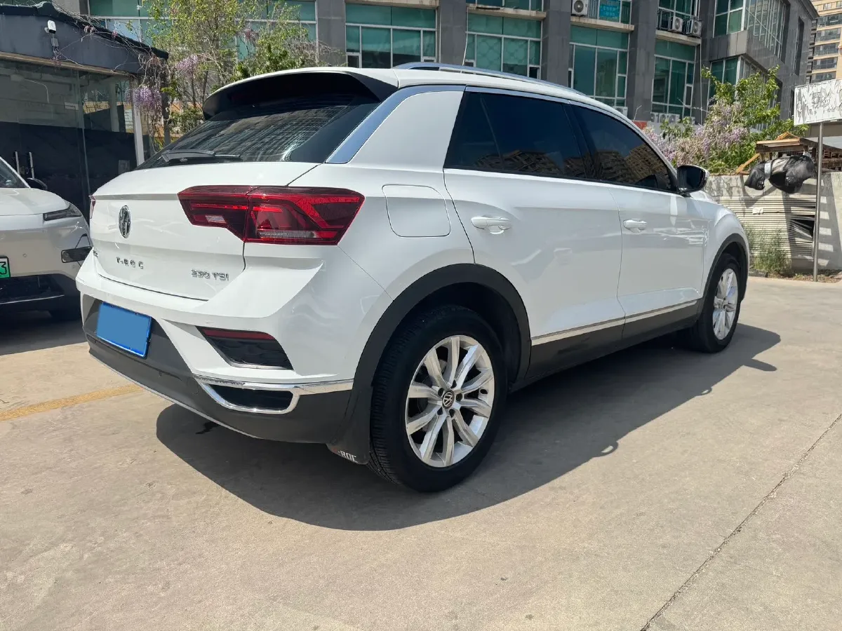2020 Volkswagen T-Roc 1.4T 131HP L4 7DCT,autocango,china used car exporter,china ev exporter,chinese used car exporter,chinese used ev exporter
