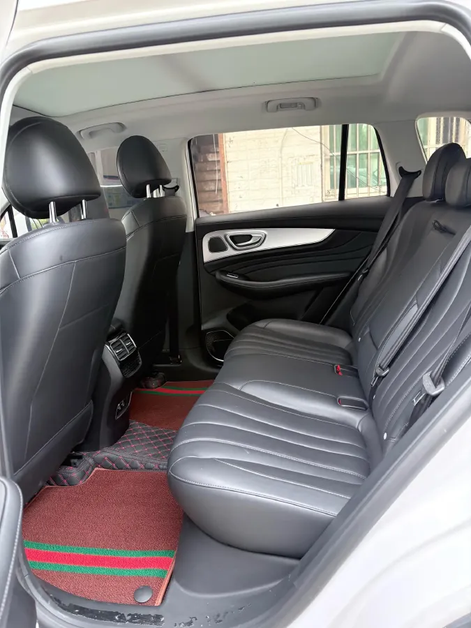 2019 Roewe RX5 MAX 1.5T 173HP L4 6AT,autocango,china used car exporter,china ev exporter,chinese used car exporter,chinese used ev exporter