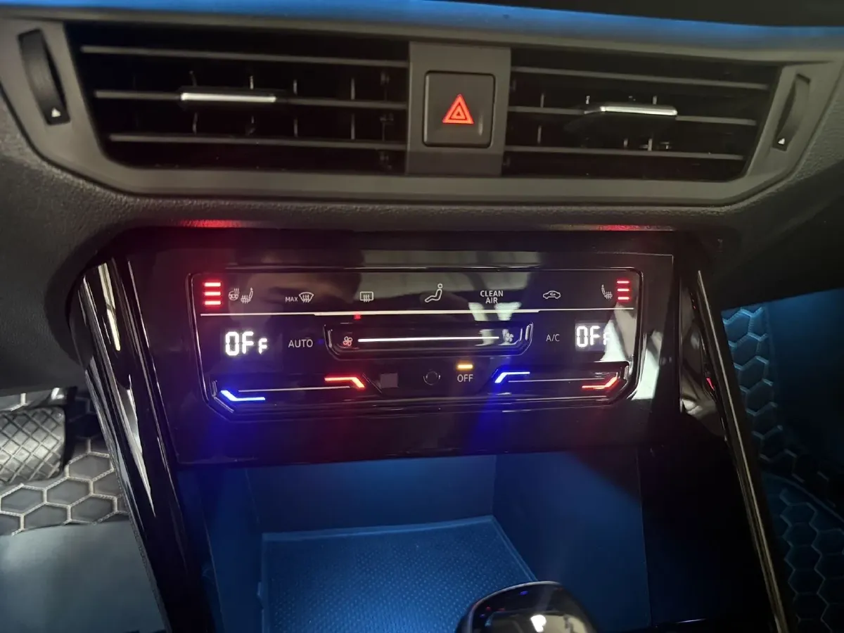 2022 Volkswagen Tayron 1.4T 150HP L4 7DCT,autocango,china used car exporter,china ev exporter,chinese used car exporter,chinese used ev exporter